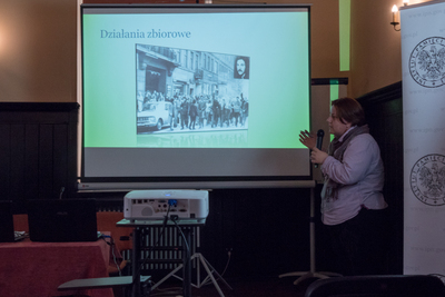 Dr Katarzyna Korzeniewska