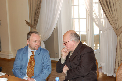 Inauguracyjne posiedzenie Komitetu Ochrony Pamięci Walk i Męczeństwa