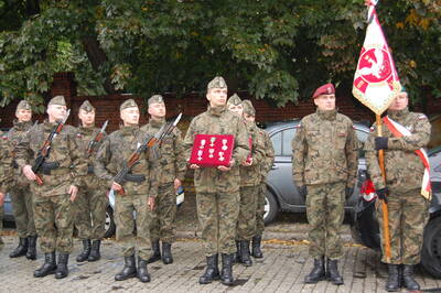 Pogrzeb płk. Zbigniewa Lazarowicza, żołnierza AK oraz Zrzeszenia "Wolność i Niezawisłość"